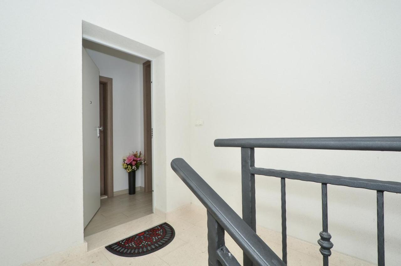 Apartman "Mary" 特罗吉尔 外观 照片